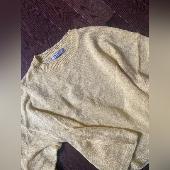 Bershka Yellow Top - Picture 1 of 4